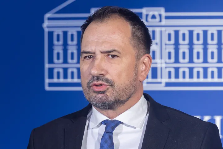 Zagreb, 13.11.2024. - Zastupnik Igor Peternel najavio je okrugli stol gdje će između ostalih komentirati rad Novosti.Na fotografiji Igor Peternel.foto HINA/ Edvard &Scaron;U&Scaron;AK/ es