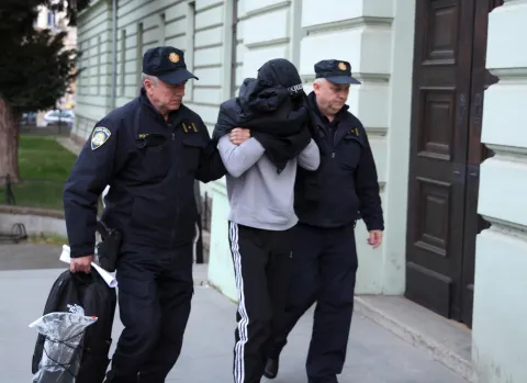 18.03.2026., Osijek - Privodjenje uhicenih zbog droge i pranja novca kod sudca istrage na Zupanijski sud. Photo: David Jerkovic/PIXSELL