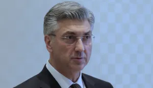 Zagreb.13.3.2026.-Predsjednik Vlade Andrej Plenković prisustvovao je 16. memorijalnom turniru Svetozara Emila Tedeschija, u hotelu Esplanade Zagreb.Foto HINA/Tomislav Pavlek/ tp