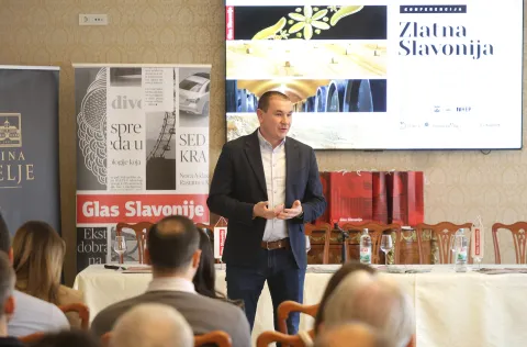 Osijek, 19. 03. 2026., Hotel Waldinger, konferencija, okrugli stol, Zlatna Slavonija, Igor Pandžić SNIMIO BRUNO JOBST
