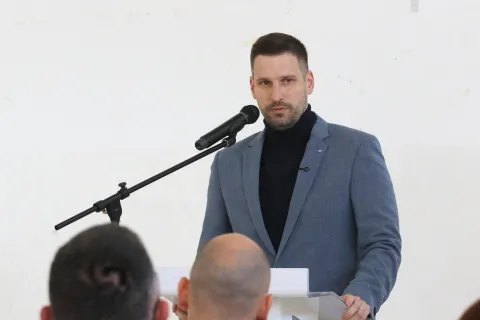 Osijek, 19. 03. 2026, Josipovac, Dan Mjesnog odbora Josipovac, svečana sjednica i obilazak nove biciklističke staze. Ivan Radić, gradonačelnik Osijeka.snimio GOJKO MITIĆ