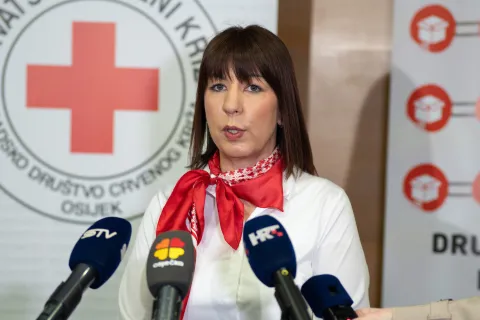 Osijek, 19. 3. 2026., Uvodna konferencija povodom projekta Dru&scaron;tvo jednakih mogućnostiMartina Hećimović; dru&scaron;tvo jednakih mogućnosti; projekt; Crveni križ; CK; konferencija