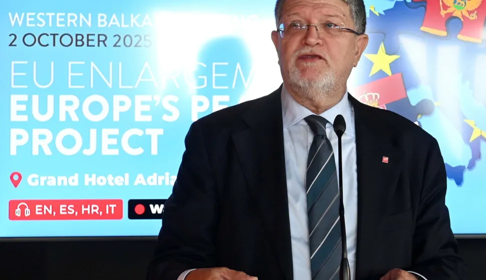 Opatija 02.10.2025.Hotel Adriatic panel europskog kluba socijalista i demokrata, Tonino PiculaFoto Marko Gracin 