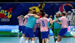 Pore?, 16.3.2026.- U dramati?noj ?etvrtfinalnoj utakmici Europskog futsalskog prvenstva za gluhe u Pore?u Hrvatska je svladala Izrael 5-4, a pobjedu je pogotkom u zavr?nici potvrdio Jurica Karan. foto HINA/ PRiredba Studio/ Ante Ple?a?/ ua