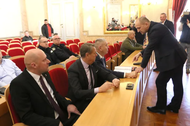 Osijek, 23. 03. 2026, Županijska 4. Ministri David Vlajčić, Ivan Anu&scaron;ić i županica Nata&scaron;a Trami&scaron;ak, Zatvoreni sastanak stožerra o ASK, afričkoj svinjskoj kugi. Josip Miletić, Goran Ivanović,&nbsp;.... Ivan Anu&scaron;ić.snimio GOJKO MITIĆ