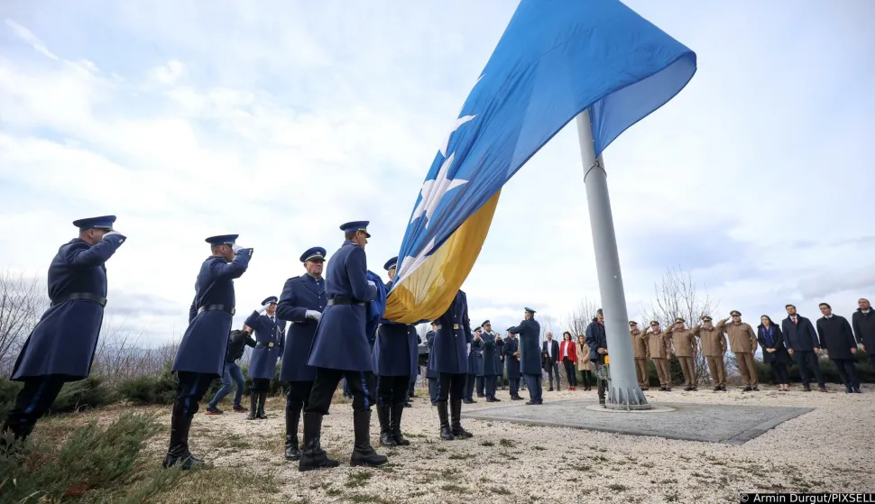 01.03.2024., Sarajevo, Bosna i Hercegovina - Podizanjem zastave na brdu Hum iznad Sarajeva i intoniranjem himne zapocelo je obiljezavanje Dana nezavisnosti Bosne i Hercegovine. Photo: Armin Durgut/PIXSELL