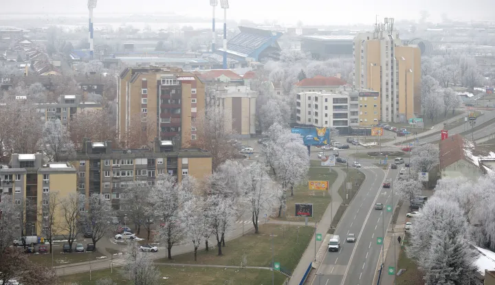 Osijek, 21. 01. 2026., Zimska reportaža, Sibirska fronta, zima, hladno vrijeme, snijeg, inje, Sjenjak; nekretnine; nekretnina; stanovanje; ilustracija SNIMIO BRUNO JOBST