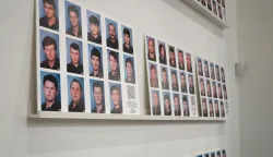 Osijek, 01. 12. 2025., Izložba Na braniku grada - da se ne zaboravi u organizaciji Udruge veterana 106. brigade, Galerija Foto Art izložba; 106 brigada; veterani; fotografije