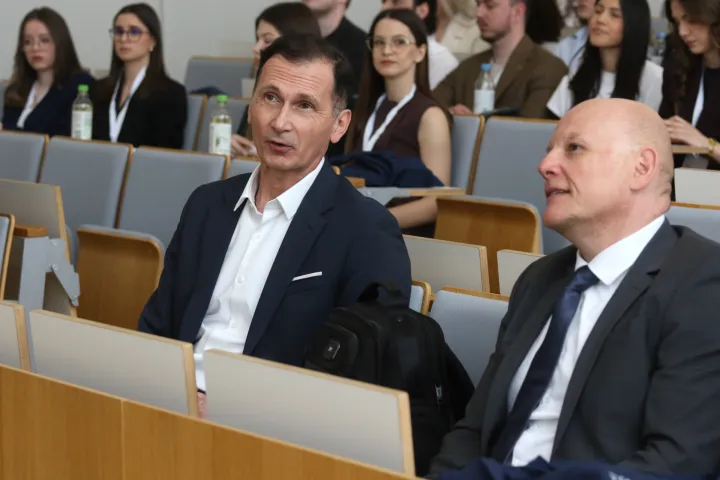 Osijek 26. 03. 2026, Građevinski fakultet, Otvaranje OSCON-a. Dragan Primorac i Domagoj Drenjančević.snimio GOJKO MITIĆ