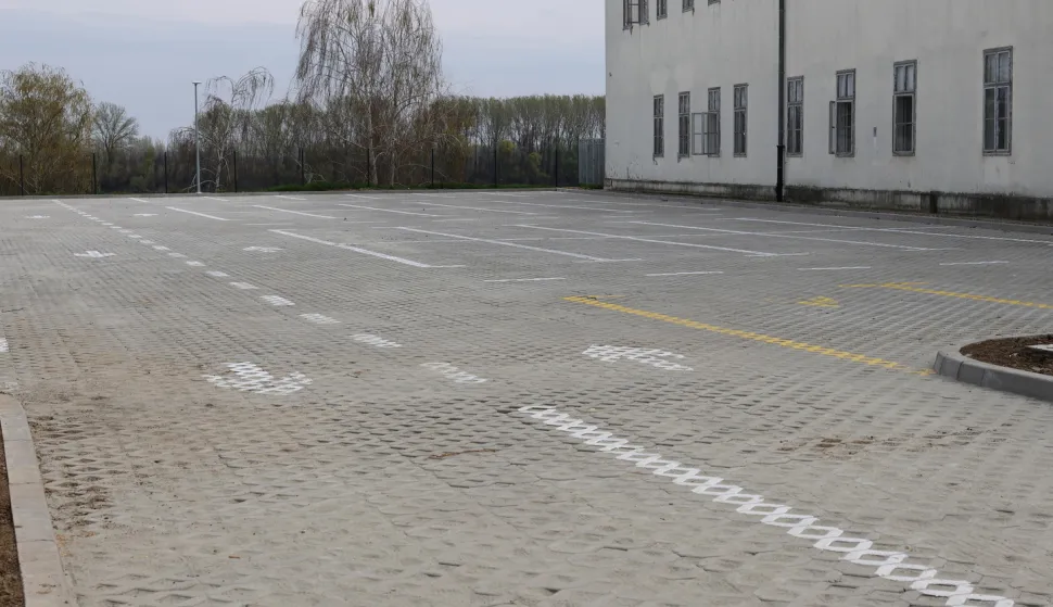 VUKOVARU Županijskoj ulici pu&scaron;teno je u rad novo parkirali&scaron;teožujak 2026.