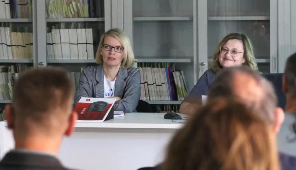 Osijek 26. 03. 2026, Knjižnica Muzeja Slavonije, Trg Pape Ivana Pavla II. predstavljanje XLI. osječki zbornik, Muzeja Slavonije. Vi&scaron;e kustosice Marina Kovač i Marina Vinaj.snimio GOJKO MITIĆ