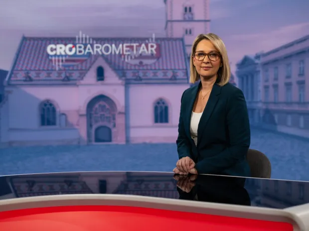 U večera&scaron;njem Dnevniku Nove TV politička reporterka Sabina Tandara Knezović predstavila je redovito mjesečno istraživanje Crobarometar, a kao gost u studiju pridružio joj se Boris Jokić.