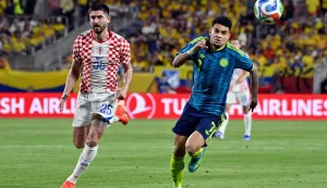Colombia's forward #07 Luis Diaz and Croatia's defender #25 Martin Erlic vie for the ball during a friendly football match between Colombia and Croatia at Camping World Stadium in Orlando, Florida, on March 26, 2026. (Photo by Miguel J. Rodriguez CARRILLO/AFP)