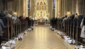 Osijek, 09.04. 2023, konkatedrala, jutarnja misa, blagoslov hrane, posveta hrane, obicaji, UskrsSNIMIMO BRUNO JOBST