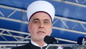 12.11.2016., Sisak - U nazocnosti velikog broja vijernika iz Hrvatske i Bosne i Hercegovine polozen je kamen temeljac za Islamski kulturni centar. Medju brojnim uzvanicima bili su i vrhovni poglavar Islamske zajednice u BiH Husein Kavazovic, te izaslanik emira Kuvajta, a sve vjerske sluzbenike u Hrvatskoj predvodio je predsjednik Medzlisa islamske zajednice u Hrvatskoj muftija Aziz ef.Hasanovic. Photo: Nikola Cutuk/PIXSELL