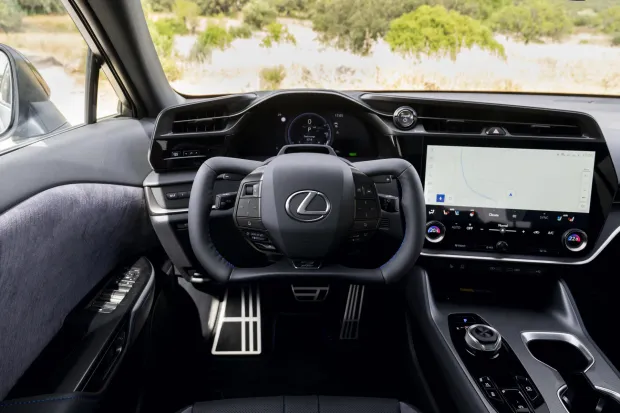 Lexus RZ