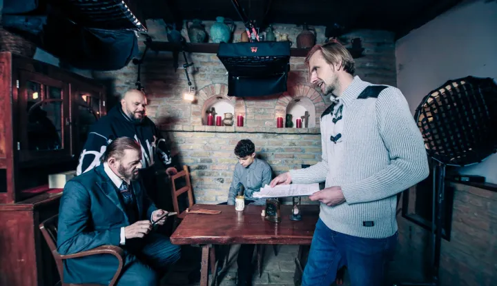 Snimanje trilera "Ethernal Echo", koji istražuje granice percepcije stvarnosti i paranormalnog započelo je u slavonskom mjestu Čeminac, u režiji Borisa Wolffgardta i produkciji Vjekoslava Katu&scaron;ina, a njegova se premijera očekuje tijekom ove godine.