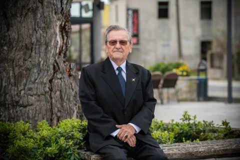 Prevozio multimilijardere, sporta&scaron;e i napisao knjigu: Letačku slavu stekao je kao privatni pilot saudijskog princa, Schumachera, ali i rudarskog magnata