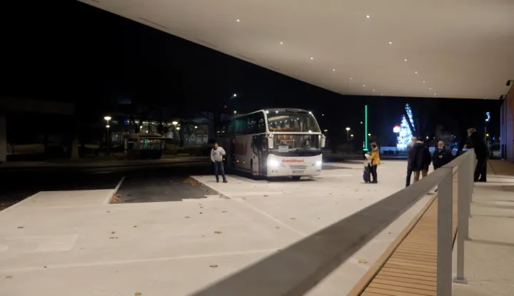 SLAVONSKI BROD - AUTOBUSNI KOLODVOR - PROSINAC 2021.