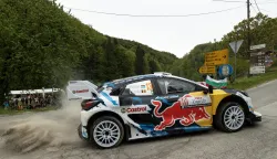 Gregoire Munster (Luksemburg) i njegov suvazač Louis Louka