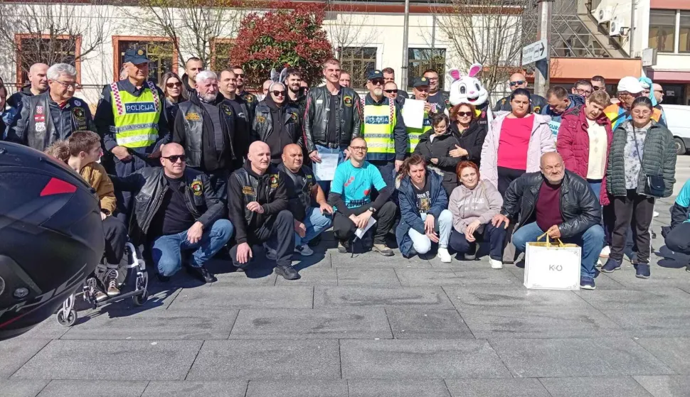 Sudionici preventivne akcije u Županjifoto. Udruga Golubovi