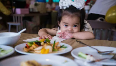 Beba, ručak, prehrana