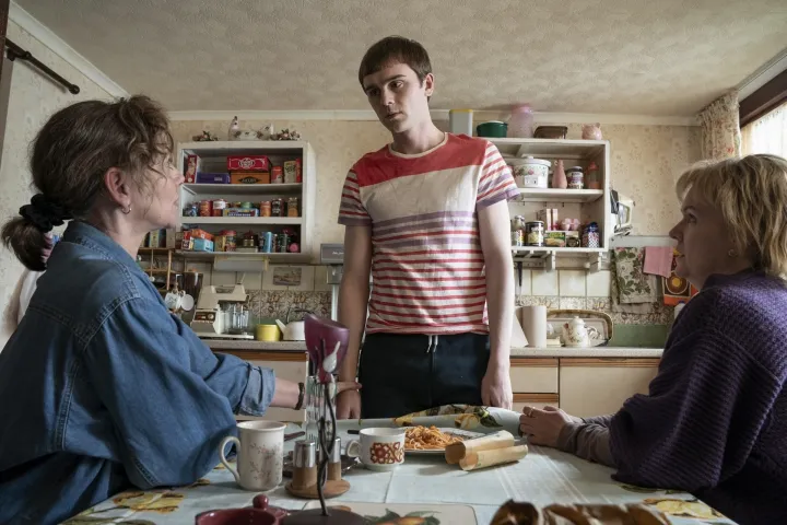 serija "Braća" ("Half Man")