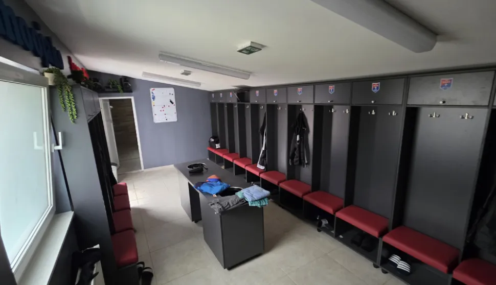 Općina Kneževi Vinogradi uspje&scaron;no je zavr&scaron;ila projekt energetske obnove sportskog parka &Scaron;NK Polet u Karancu, čime je Sportski park dobio novo, energetski učinkovito ruho, a &Scaron;NK Polet Karanac atraktivnije mjesto za treniranje i natjecanja te organizaciju sportskih događanja.