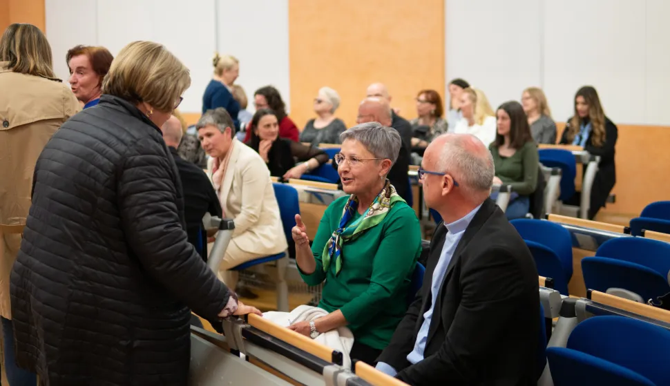 Osijek, 7. 4. 2026., Obilježavanje dana za&scaron;titnika učitelja, odgojitelja i ravnatelja - Zajednica Molitva i riječza&scaron;titnik učitelja; učitelji; ravnatelji; odgajatelji; Vikarijat; molitva