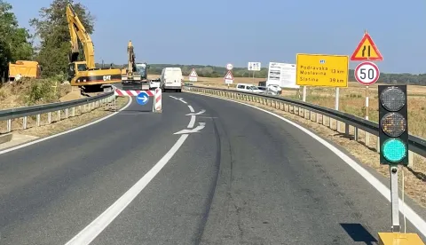 DONJI MIHOLJAC - Rekonstrukcija dražvne ceste na dionici Donji Miholjac - Viljevo, snimljeno u rujnu 2024. USTUPLJENA FOTOGRAFIJA
