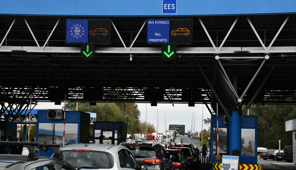 12.10.2025., Stara Gradiska - Uvodjenje Rntry/Exit sustava na granicnom prijelazu Stara Gradiska. Photo: Ivica Galovic/PIXSELL