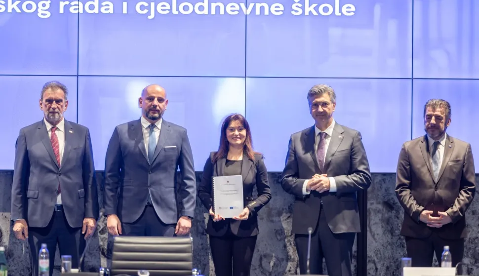 U tijeku je najveći investicijski ciklus u osnovno&scaron;kolsko obrazovanje u OBŽ: Potpisan ugovor o dogradnji O&Scaron; "Ivan Goran Kovačić" u Đakovutravanj 2026.