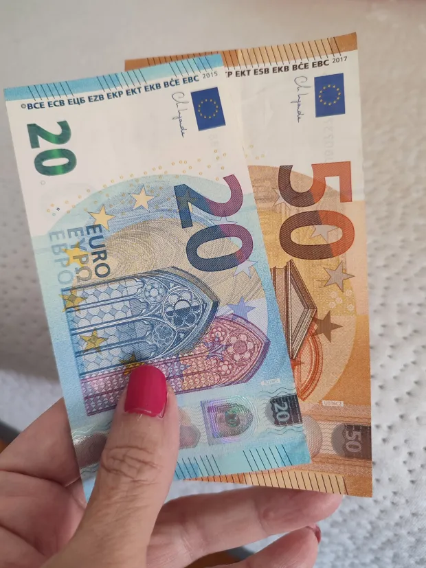 Euri, božićnicesnimila Marija Le&scaron;ić Omerović