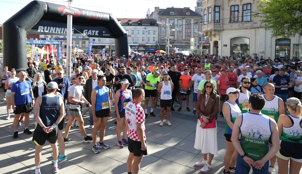 Osijek, 13. 04. 2024., Trg A. Starcevica, Ferivi polumaraton, Osjecki Ferivi polumaraton SNIMIO BRUNO JOBST