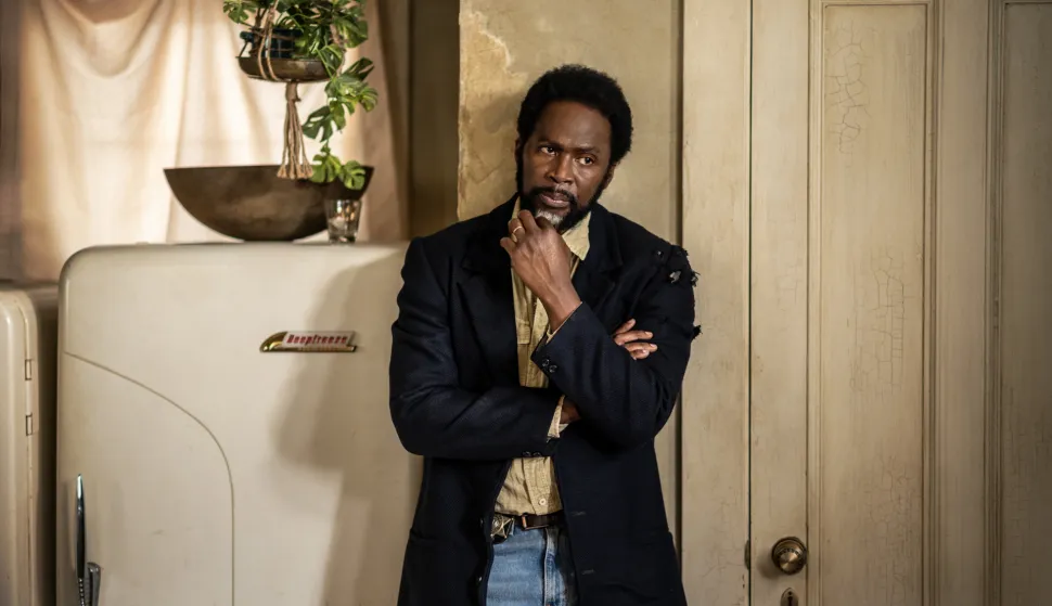 četvrta sezona serije "Iz" (From)