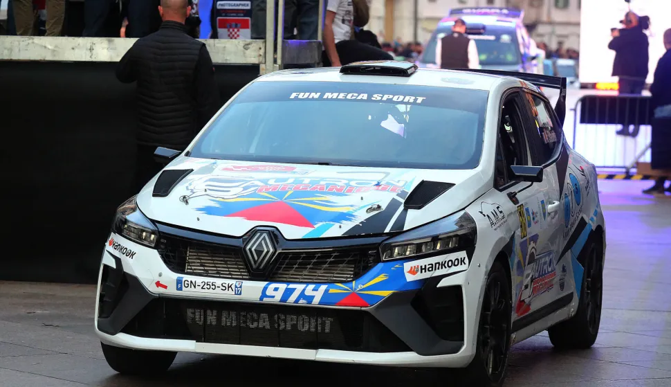 Rijeka,09.04.2026.- Ceremonijalnim startovima voza?a nna rije?kom Korzu zapo?eo je WCR Croaia rally 2026.