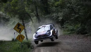 epa07170987 Elfyn Evans of Britain drives his Ford Fiesta WRC during day 1 of the Rally Australia 2018, Coffs Harbour, New South Wales, Australia, 16 November 2018. EPA/-
