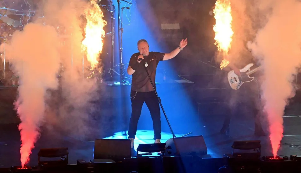 Marko Perković Thompson, Rijeka