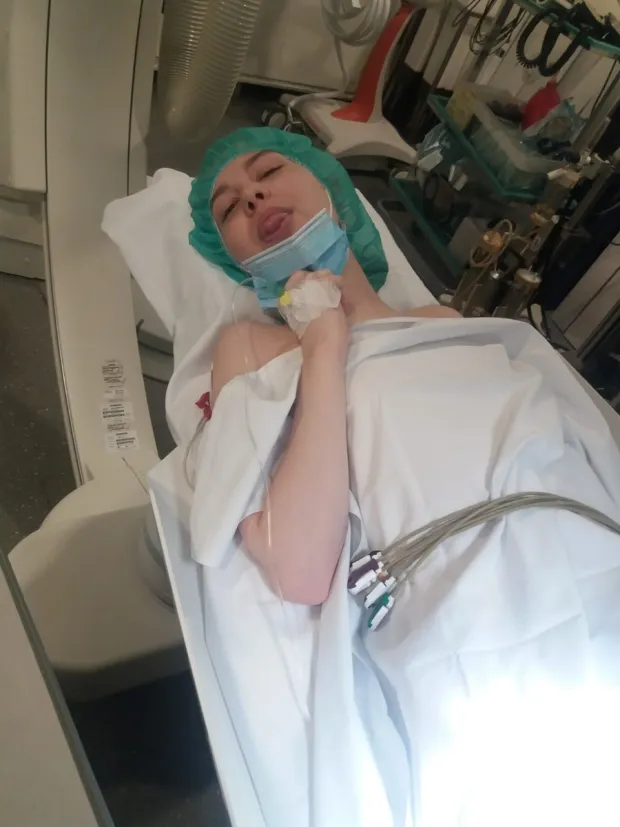 "Na život danas gledam kao na ne&scaron;to lijepo jer ga s razlogom živimo. Nakon svega &scaron;to sam pro&scaron;la posložila sam prioritete na ispravan način i sretna sam", rekla je mlada djevojka Gabriela Buljić (22) iz Dugog Sela koja je tijekom života pro&scaron;la čak devet operacija srca (dvije u M&uuml;nchenu, a sedam u Zagrebu), a na kraju i transplantaciju.