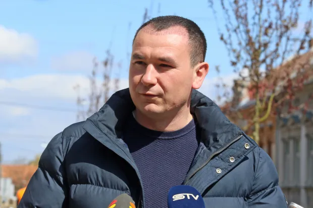Osijek, 11. 04. 2026, Sadnja drveća u Ulici Braknka Radičevića u Doljnjem Graud, Ivan Radić, gradonačelnik grada Osijeka. Igor Pandžić.snimio GOJKO MITIĆ