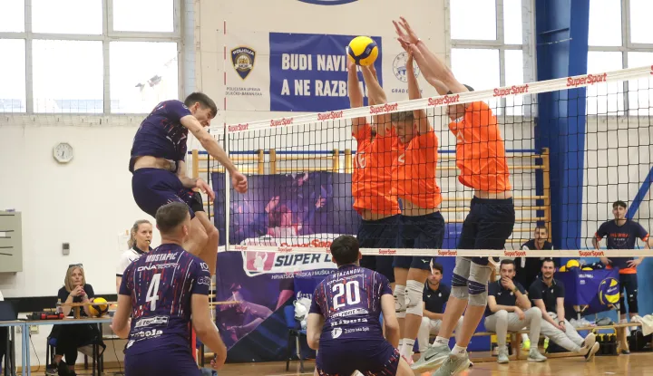 Osijek, 08. 04. 2026., Dvorana Jug 2, odbojka, Mursa Osijek - Ribola Ka&scaron;tela, prva utakmica polufinalne serije za prvaka Hrvatske SNIMIO BRUNO JOBST