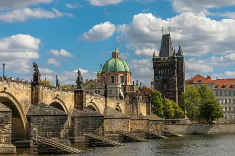 MAGAZIN PEXELSPHOTO BY Frank van Dijk