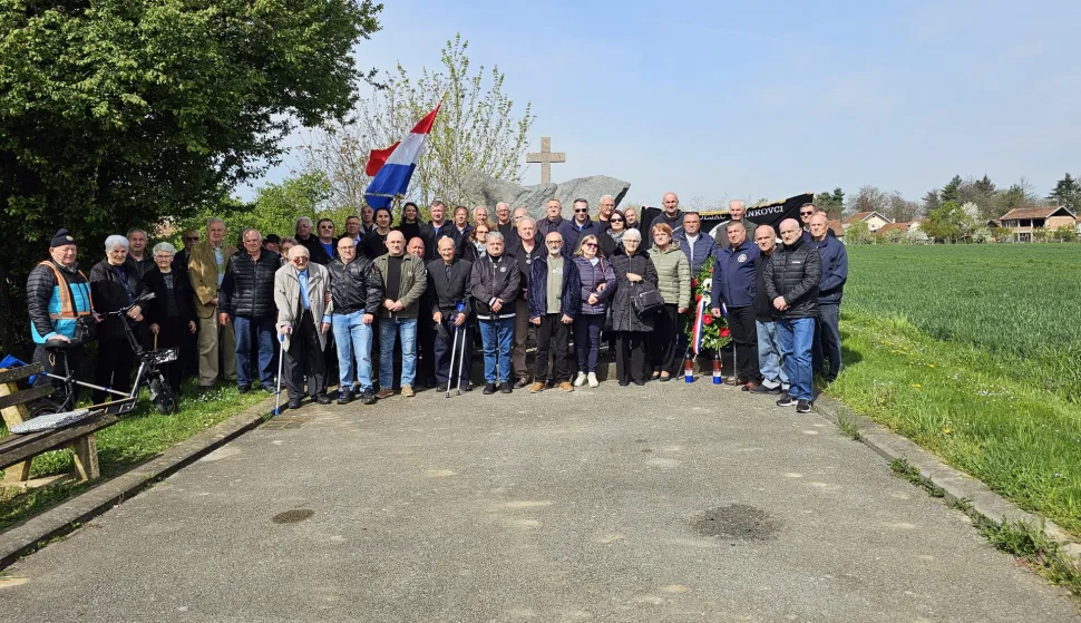 Polaganje vijenaca na Kumanovoj ciglani 