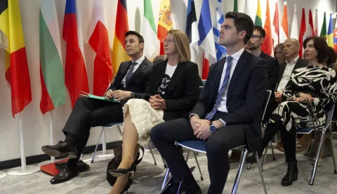 Zagreb, 13.04.2026 - Ured Europskog parlamenta u Hrvatskoj organizirao je konferenciju za medije na temu "Budućnost EU financiranja: Odgovara li novi model kohezijske politike stvarnim potrebama?" Na slici (L)Alejandro Blanco Fernandez, Ivana Maletić, Karlo Lessler (D).foto HINA/ Sa&scaron;a KOLJAN/ sk