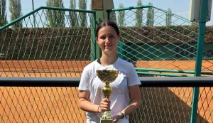 Sara Tripić (Bosna i Hercegovina)