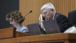 Zagreb, 14.04.2026 - Nastavak 10. sjednice Hrvatskog sabora koja je započela izno&scaron;enjem zastupničkih stajali&scaron;ta nakon kojih će uslijediti rasprava o Konačnom prijedlogu zakona o regionalnom razvoju Republike Hrvatske, drugo čitanje. Na fotografiji Željko Reiner.foto HINA/ Admir BULJUBA&Scaron;IĆ/ abu