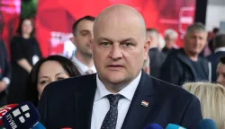 Mostar, 14.4.2026.- Ministar gospodarstva Ante ?u?njar izjavio je na marginama Me?unarodnog sajma gospodarstva u Mostaru da nakon nedjeljnih izbora o?ekuje pobolj?anje odnosa izme?u Hrvatska i Ma?arska, ocijeniv?i da je rije? o prilici za novi po?etak, napose oko energetskih pitanja. foto HINA/ FENA/ Emanuel Soca/ ua