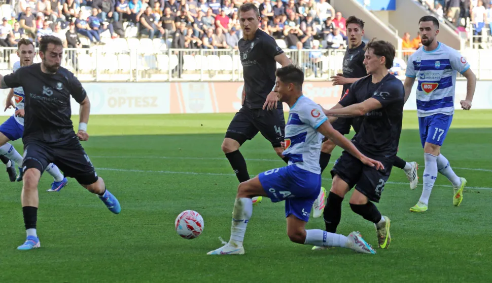 Osijek 14. 03. 2026, Opus Arena, nogomet, Osijek - Gorica, SuperSport HNL 25/26. Mejia Moscaso David Mateo (6).snimio GOJKO MITIĆ