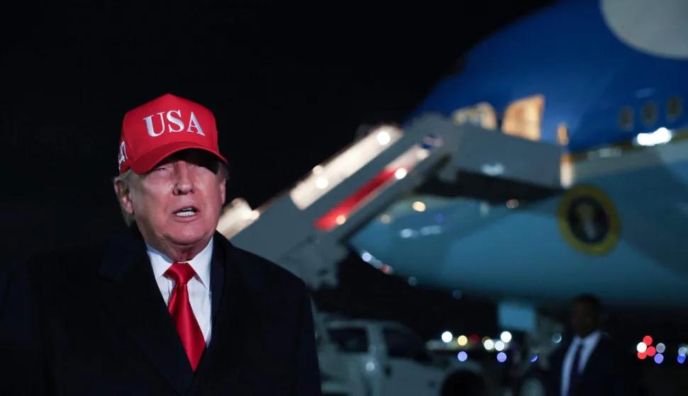 JOINT BASE ANDREWS, MARYLAND - APRIL 12: US President Donald Trump speaks the the media after disembarking from Air Force One on April 12, 2026 at Joint Base Andrews, Maryland. Trump returns to Washington after a weekend in Florida. Tasos Katopodis/Getty Images/AFP (Photo by TASOS KATOPODIS/GETTY IMAGES NORTH AMERICA/Getty Images via AFP)