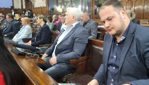 Subotica, 16.4.2026.- Klub vije?nika Demokratskog saveza Hrvata u Vojvodini (DSHV) u Skup?tini grada Subotice uga?en je u ?etvrtak nakon ?to ga je napustio ?lan Ninoslav Radak zbog kako je izjavio lo?eg stanja i odnosa unutar stranke. Na slici Ninoslav Radak. foto HINA/ Josip STANTI?/ ua